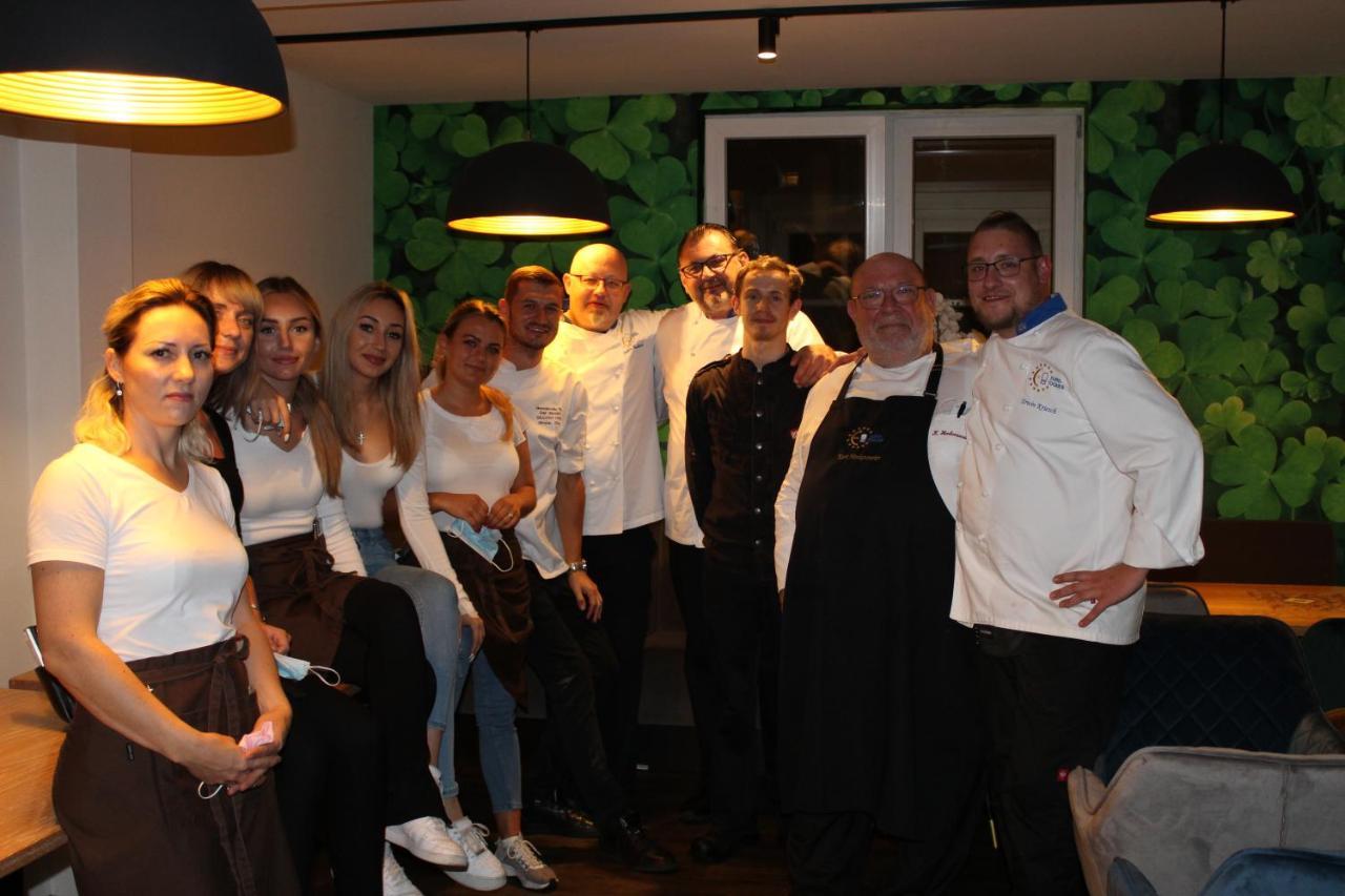 Rhoenblick Landhotel - Restaurant - Countrypub Petersberg  Εξωτερικό φωτογραφία